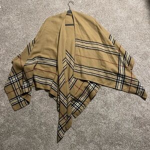 Adorable Fall Plaid Poncho